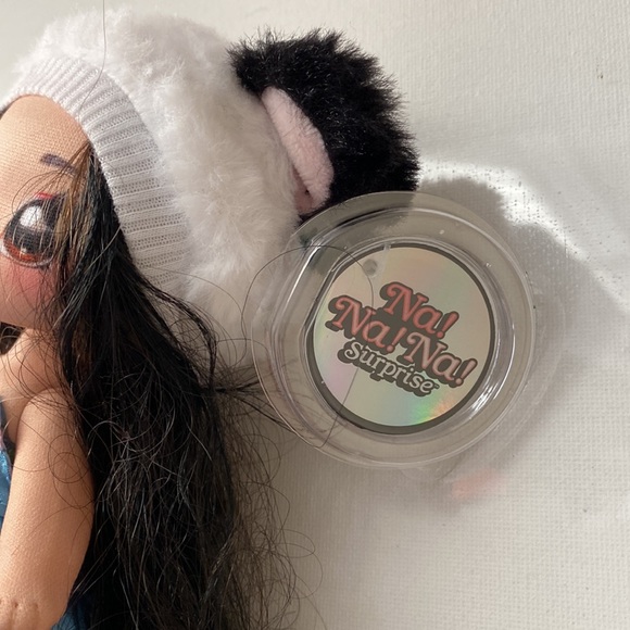 Na! Na! Na! Surprise Fashion Doll Cherry Blossom Dress and Panda Hat 7.5” tall - Picture 7 of 16